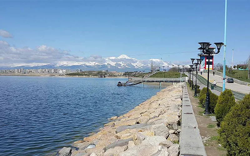 دریاچه شورابیل