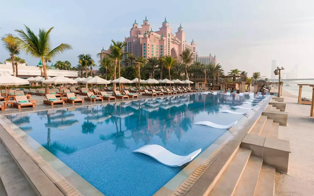 white beach at atlantis